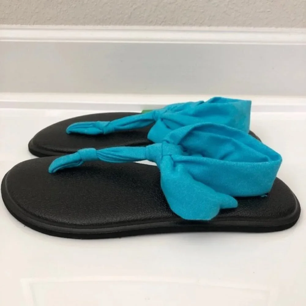 Sanuk Lil Yoga Sling Ella Sandal Size 6 Girls